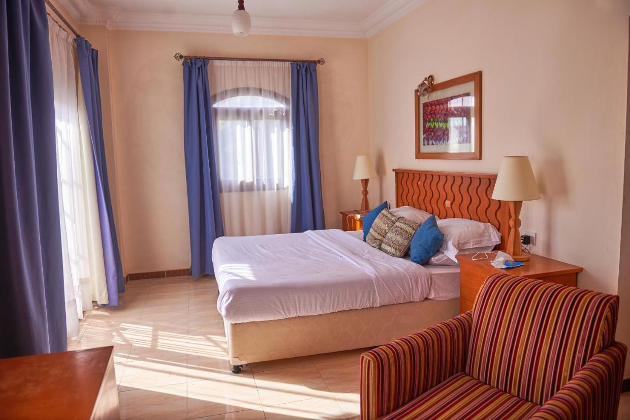 Sweet Rooms Luxor Bagian luar foto