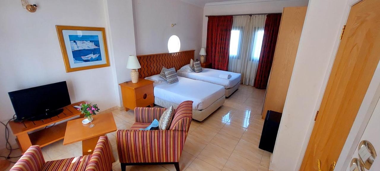 Sweet Rooms Luxor Bagian luar foto