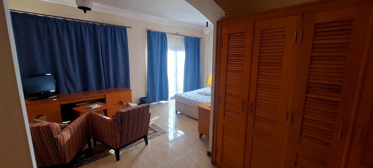 Sweet Rooms Luxor Bagian luar foto