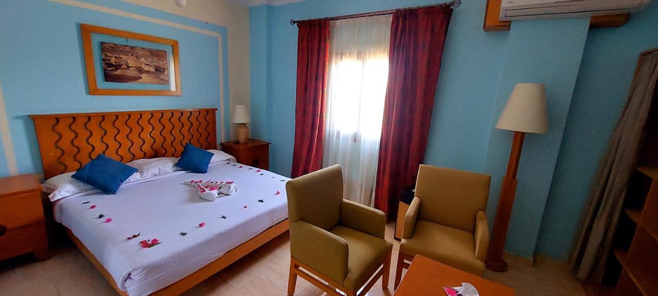Sweet Rooms Luxor Bagian luar foto